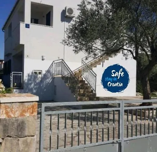 Apartmani Lomar