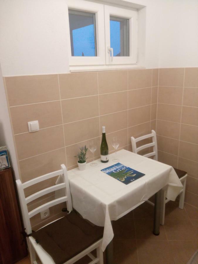 Lomar Apartman Stari Grad (Hvar)